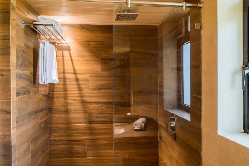 Treebo Olive Nest Room