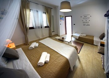 Casa Emblematica Armonia Guestroom