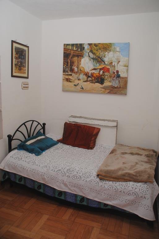 Karina Guest House 