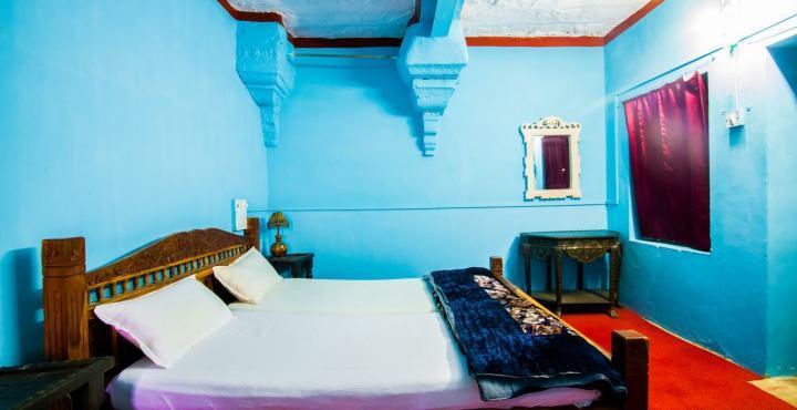 Deepak Rest House 