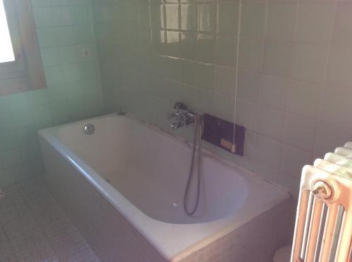 Albergo Cervo (آلبرگو كروو) 