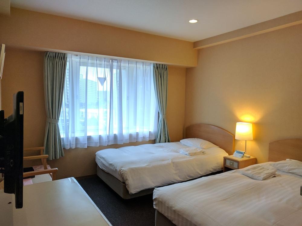 Hotel Harbour Yokosuka 