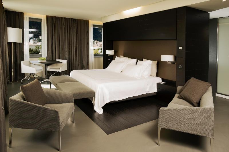 Lido Palace Room