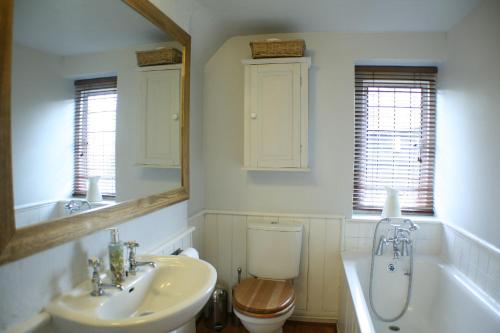 Orions Cottage (اوریونس كوتاج) 