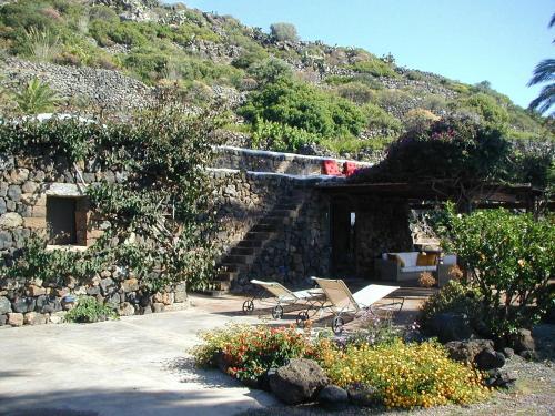 Holiday Home Dammuso Magia 