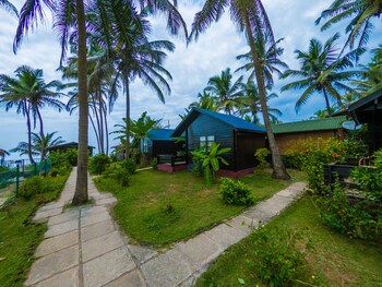 Vista Praia Beachfront Cottages Guestroom View