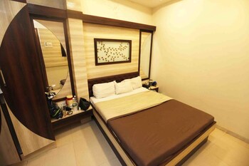 Hotel Al Moazin Guestroom