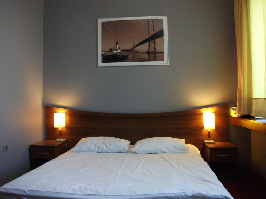 M Hotel 