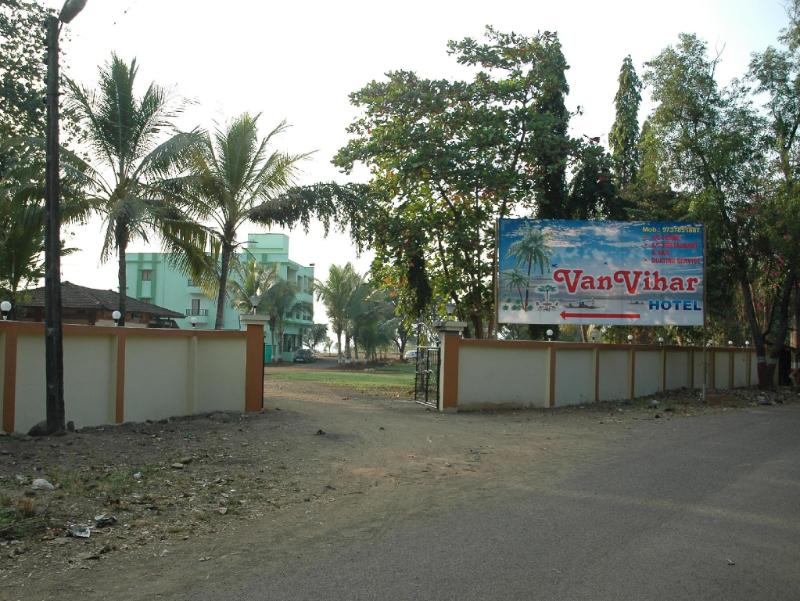 Hotel Van Vihar 