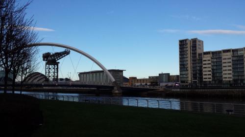 Pacific Quay Apartment 