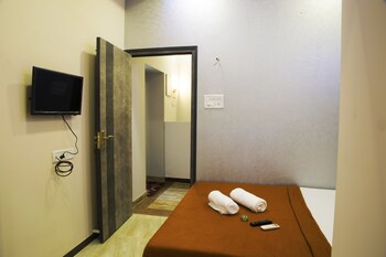 Welcome Guest House Guestroom