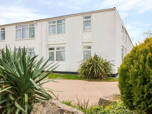 La Capsule Dawlish 