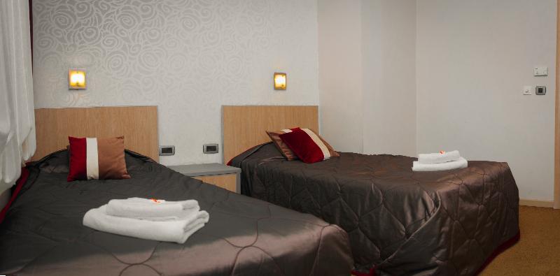Vigor Hotel Room