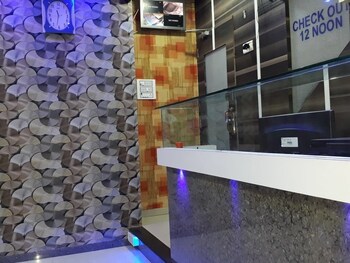 Hotel Relax Residency Reception