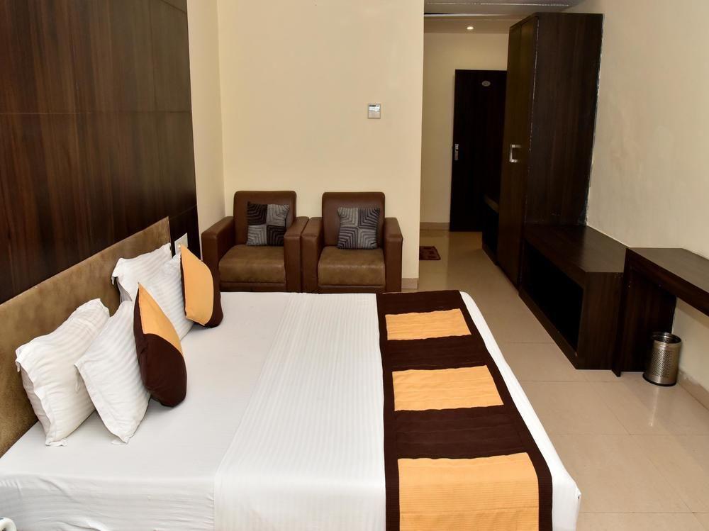 Oyo Rooms Sector 11 Panchkula 