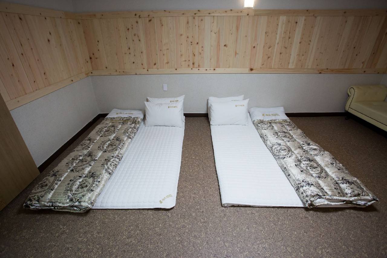 Ritz Hostel 
