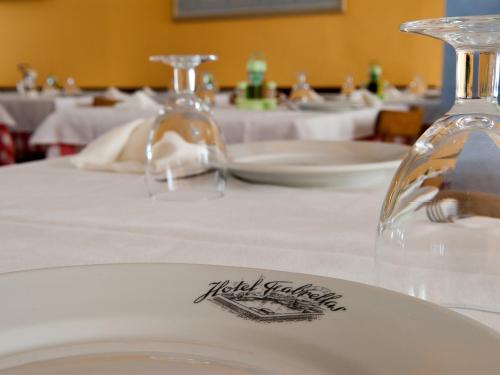 Hostal Fabrellas 