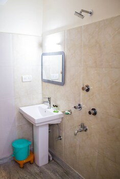 Valley Vista Resort & Spa Bathroom