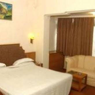 Nahar Nilgiris Hotel 