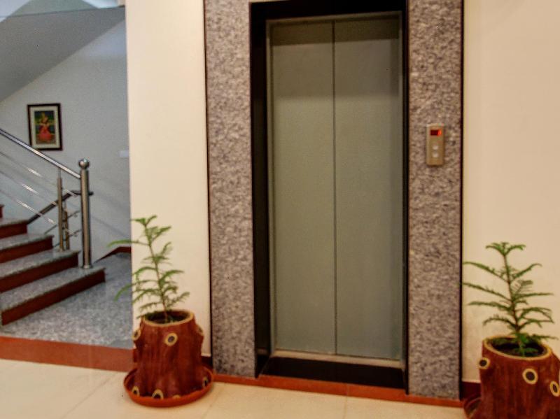 Hotel Nawalgarh Plaza 