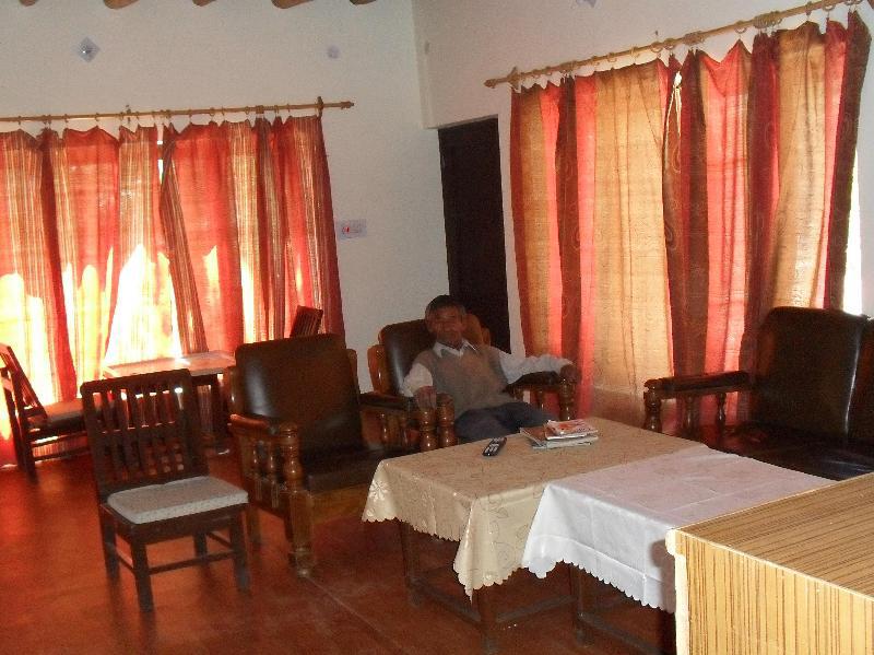 Lharje Resort 