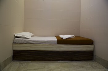 Welcome Guest House Guestroom