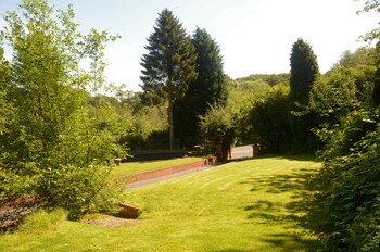 The Old Rectory At Broseley Garden View