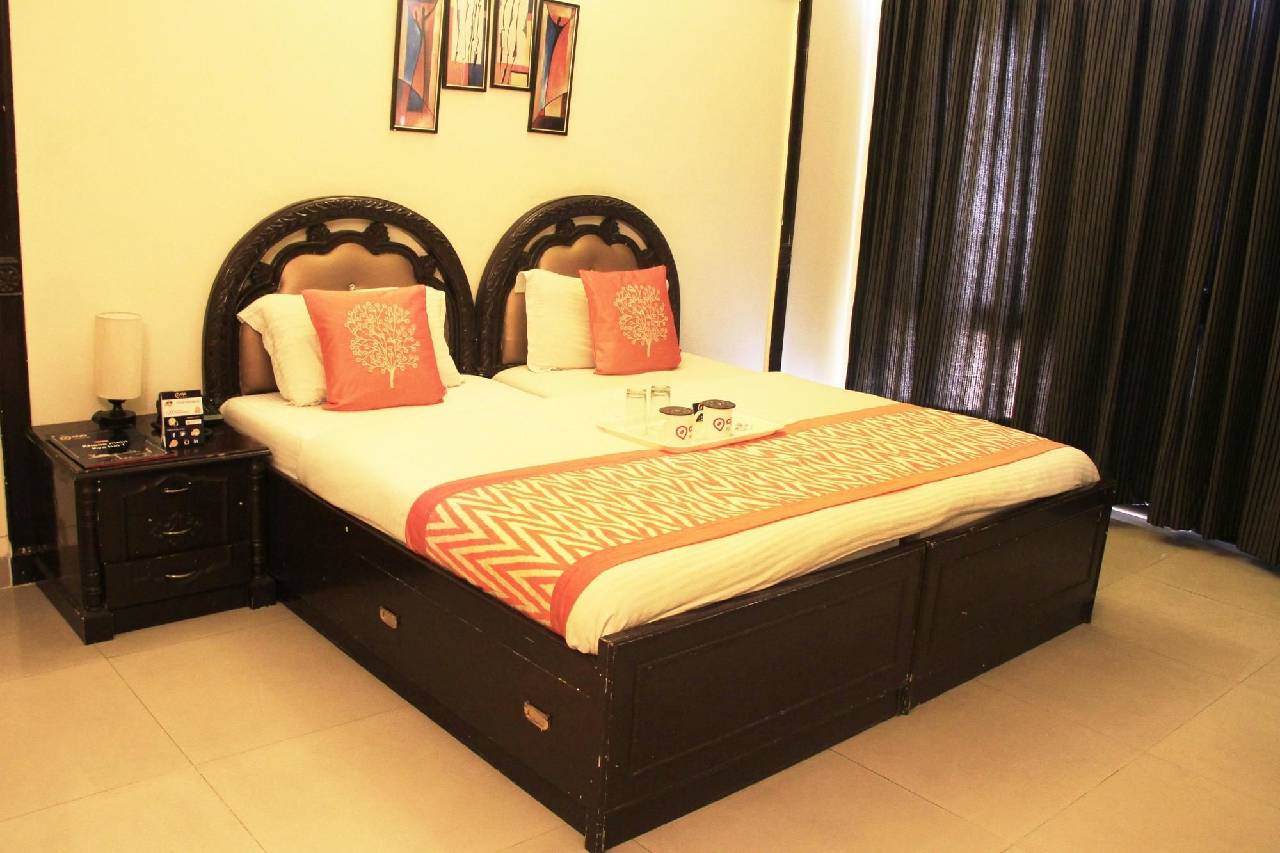 Oyo Rooms Near Akashneem Marg 