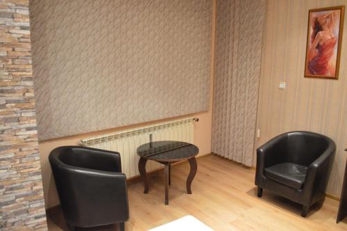 Bon Bon Hotel (بون بون هتل) 