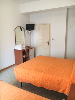Hotel Morri Guestroom
