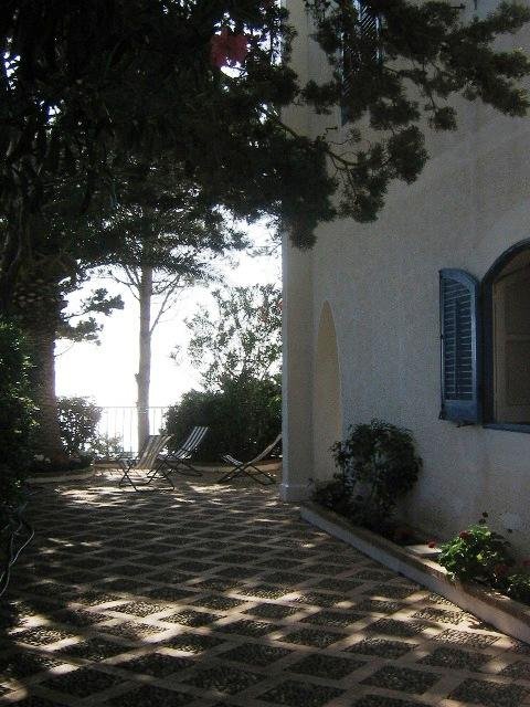 Villa Annasilva (ویلا آناسیلوا) 