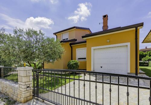 Bozica House With Apartment 