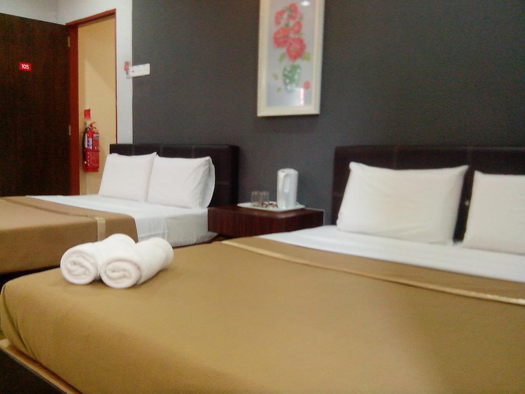 Muara Inn Hotel (موارا این هتل) 