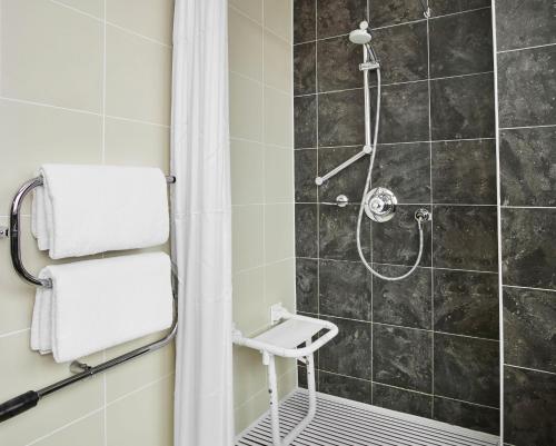 Jurys Inn Hinckley Island 