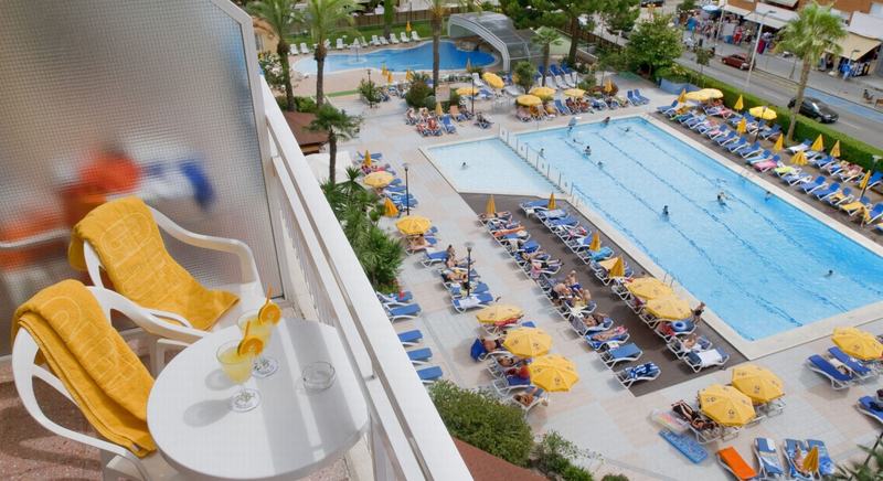 Ght Oasis Park & Spa Room