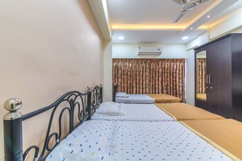 Hotel Nest Inn Malad Guestroom