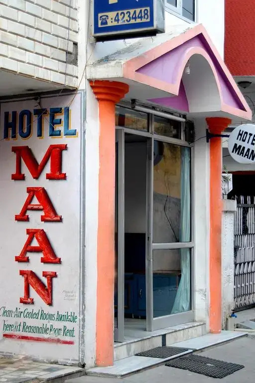 Hotel Maan 