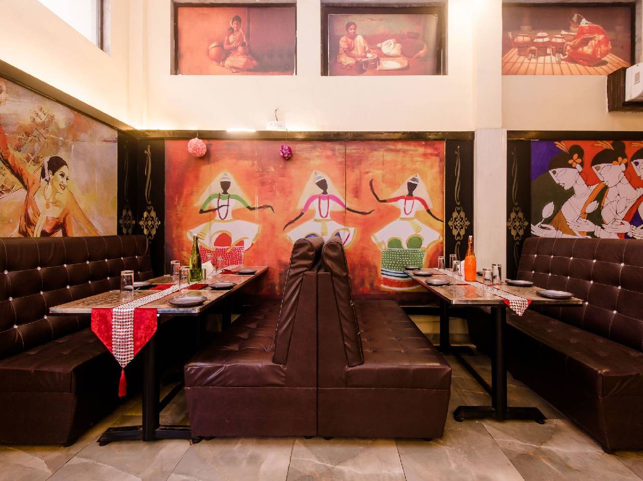 Oyo 11855 Phoenix Hotel 