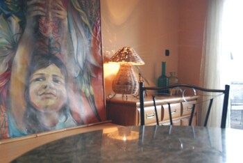 Baratero At Home Apartments (باراترو ات هوم آپارتمنتس) In-Room Dining