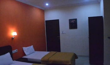 Krishna Valley Villa Guestroom