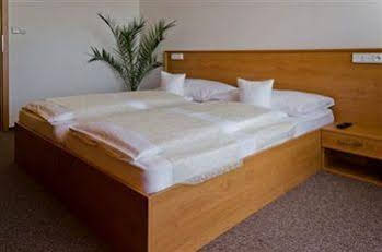 Hotel Rakovec 