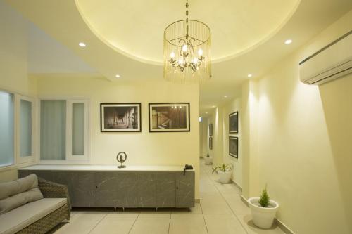 Mohan Tulip Hotel 