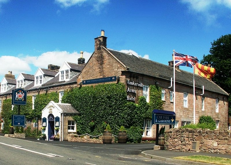 Tankerville Arms Hotel General view