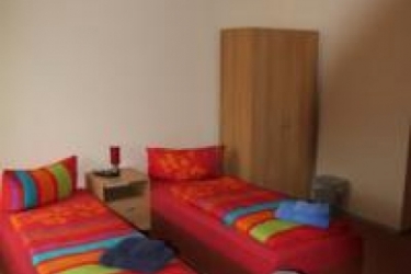 Hotel Garni Am Überseehafen Rostock (هتل گارنی آم Üبرسیهافن روستوک) 