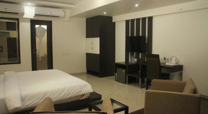 Beacon T2 Mumbai Room
