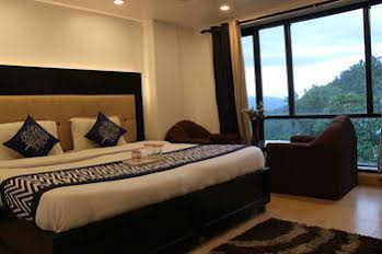 Oyo Rooms Mall Road Mussoorie 