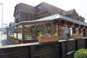 Hotel Restaurant Zur Linde Terrace/Patio