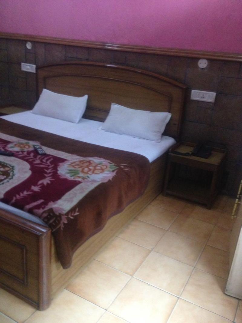 Hotel Emerald Heights Pinjore 