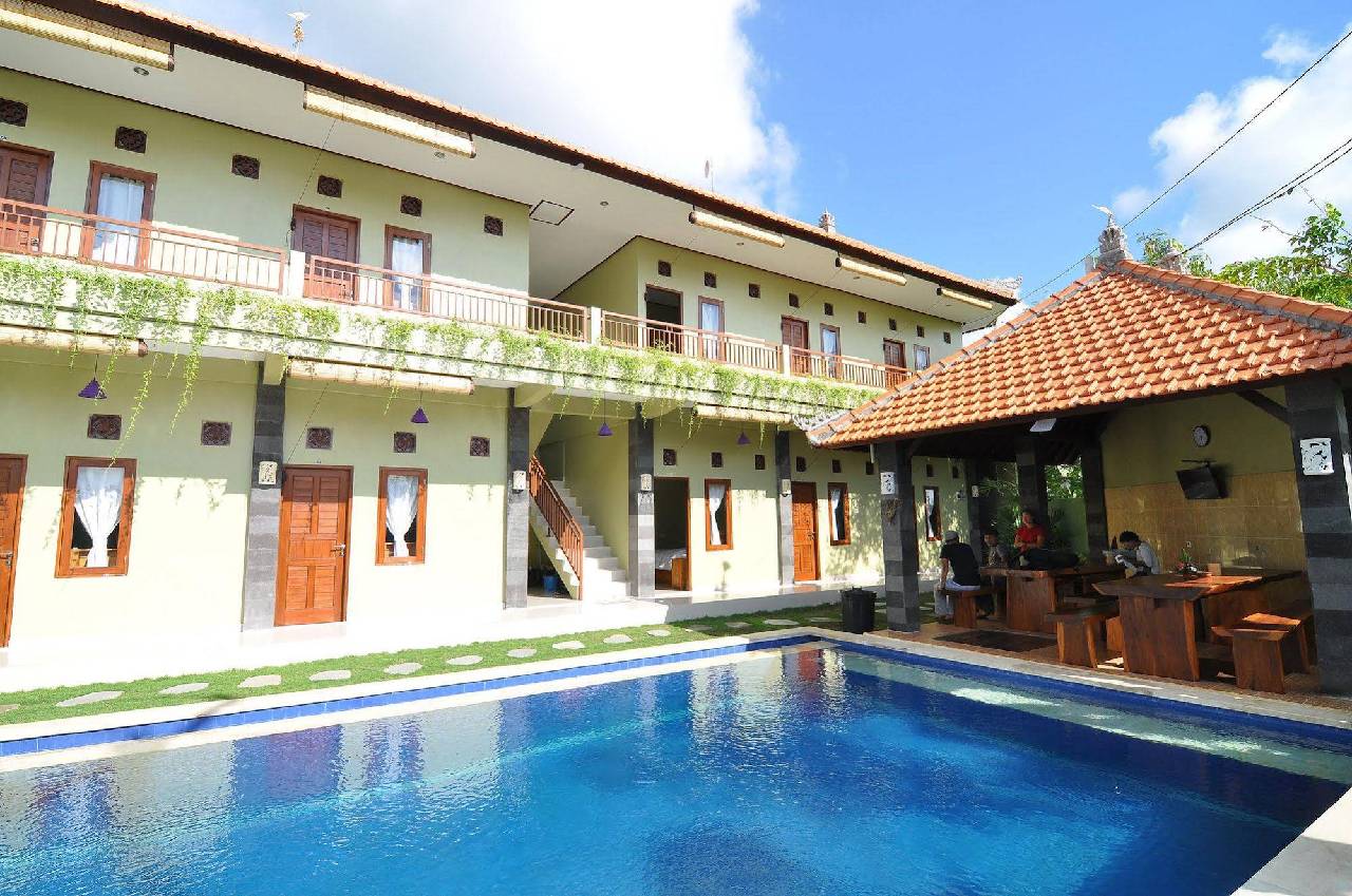 Cempaka Mas Guesthouse Canggu 
