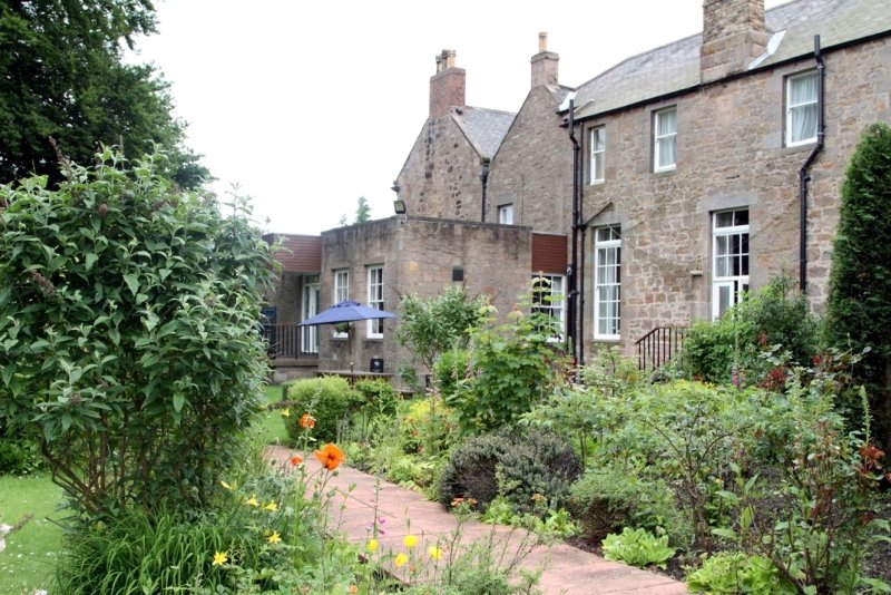 Tankerville Arms Hotel General view